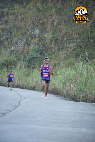 Race photo from Kelud Vertical Challenge 2024