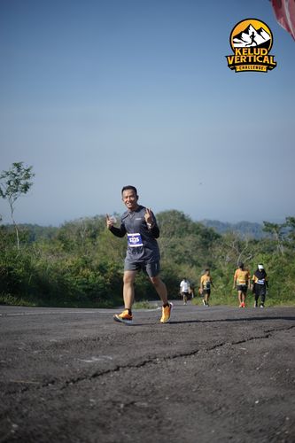 Race photo from Kelud Vertical Challenge 2024