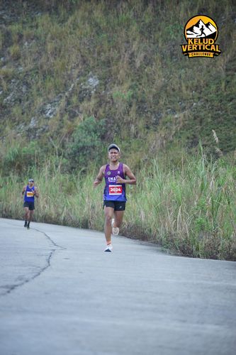 Race photo from Kelud Vertical Challenge 2024