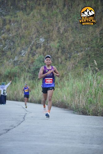 Race photo from Kelud Vertical Challenge 2024