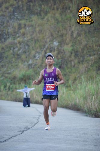 Race photo from Kelud Vertical Challenge 2024