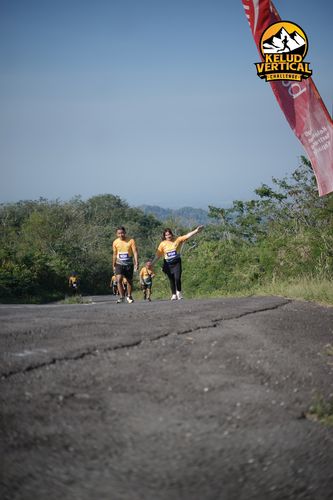 Race photo from Kelud Vertical Challenge 2024