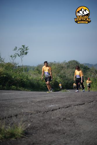 Race photo from Kelud Vertical Challenge 2024