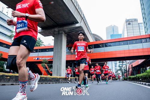 Race photo from ONE RUN 10K 2025