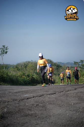 Race photo from Kelud Vertical Challenge 2024