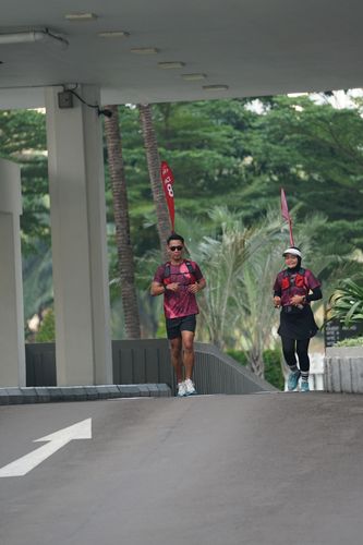 Race photo from Assurance Fun Run 2024