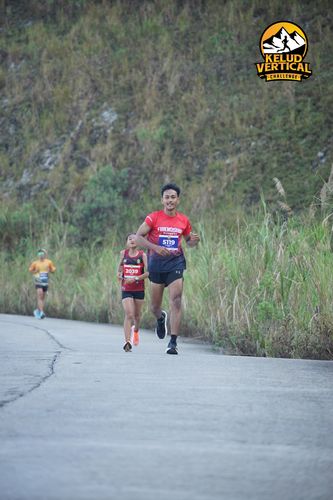 Race photo from Kelud Vertical Challenge 2024