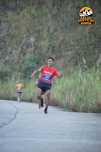 Race photo from Kelud Vertical Challenge 2024