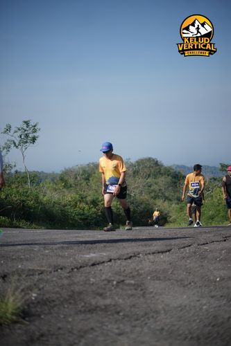 Race photo from Kelud Vertical Challenge 2024