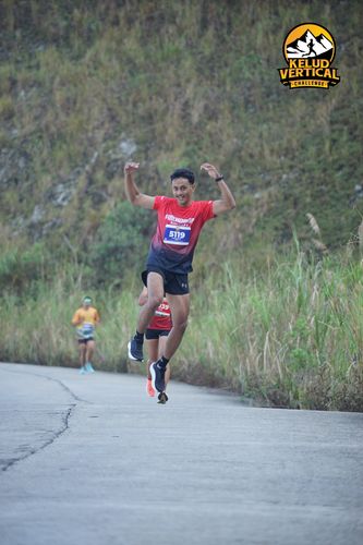 Race photo from Kelud Vertical Challenge 2024