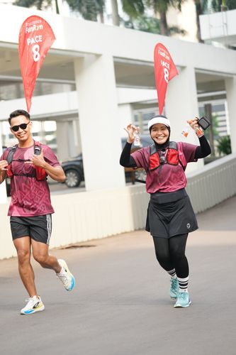 Race photo from Assurance Fun Run 2024