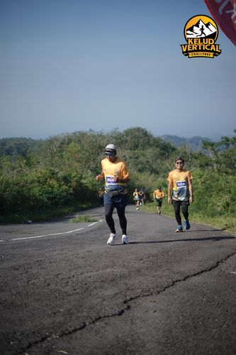 Race photo from Kelud Vertical Challenge 2024