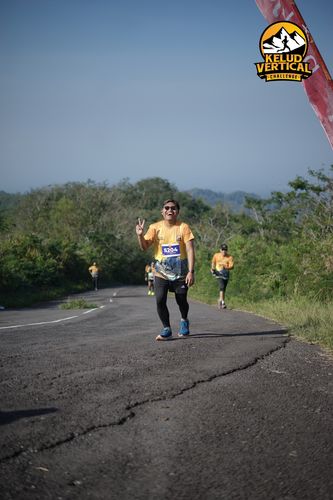 Race photo from Kelud Vertical Challenge 2024