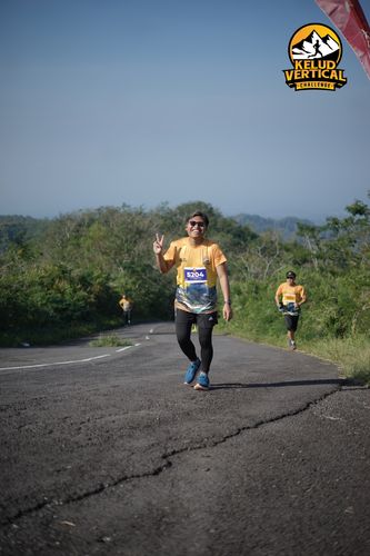 Race photo from Kelud Vertical Challenge 2024