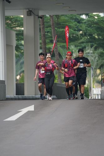 Race photo from Assurance Fun Run 2024