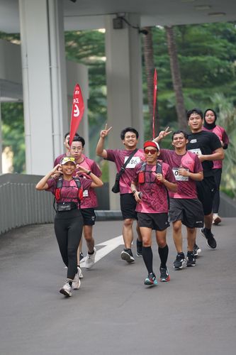 Race photo from Assurance Fun Run 2024