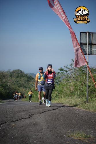 Race photo from Kelud Vertical Challenge 2024