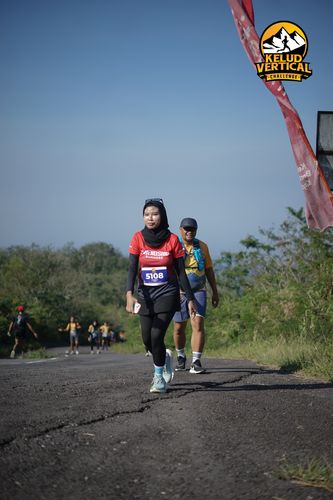 Race photo from Kelud Vertical Challenge 2024