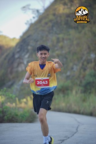 Race photo from Kelud Vertical Challenge 2024