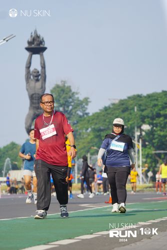 Race photo from Nu Skin Run 10K