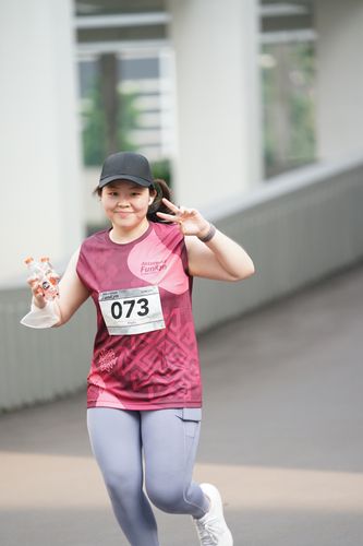 Race photo from Assurance Fun Run 2024