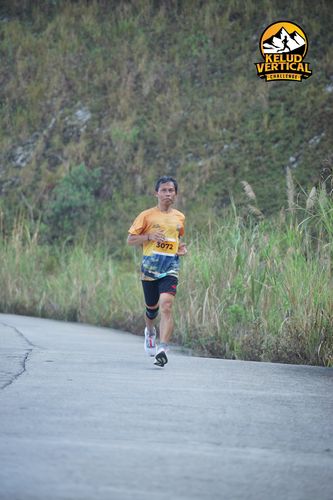 Race photo from Kelud Vertical Challenge 2024