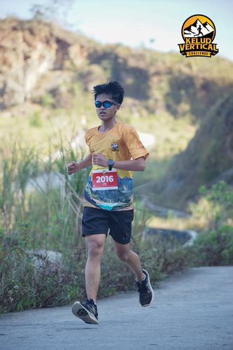 Race photo from Kelud Vertical Challenge 2024