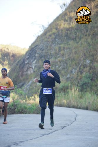 Race photo from Kelud Vertical Challenge 2024