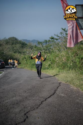 Race photo from Kelud Vertical Challenge 2024