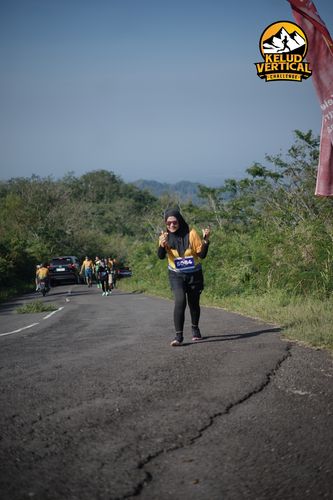 Race photo from Kelud Vertical Challenge 2024