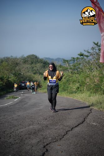 Race photo from Kelud Vertical Challenge 2024