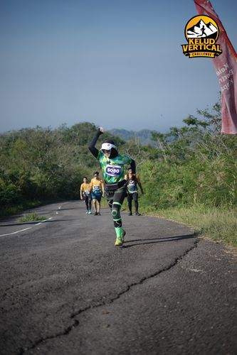 Race photo from Kelud Vertical Challenge 2024