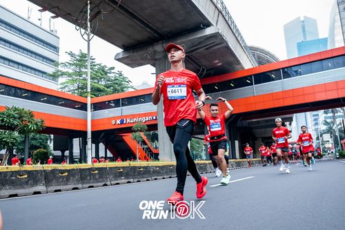 Race photo from ONE RUN 10K 2025