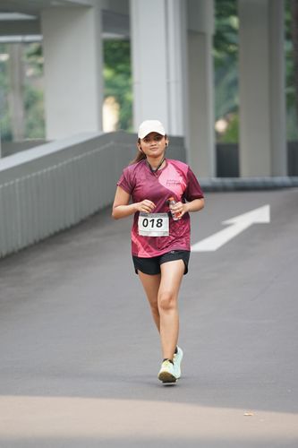 Race photo from Assurance Fun Run 2024