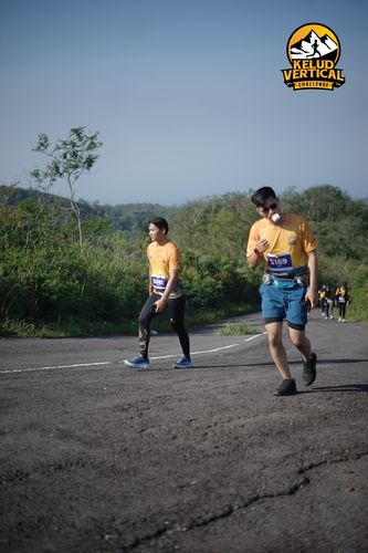 Race photo from Kelud Vertical Challenge 2024