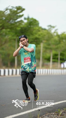 Race photo from Arutmin Borneo Run 2024
