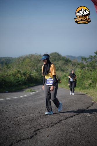 Race photo from Kelud Vertical Challenge 2024