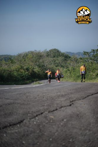 Race photo from Kelud Vertical Challenge 2024