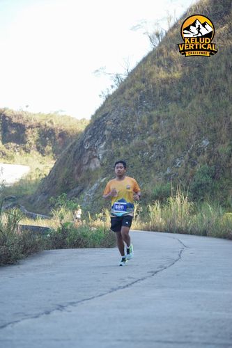 Race photo from Kelud Vertical Challenge 2024