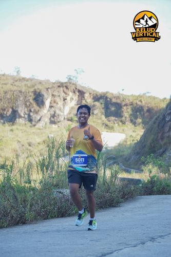 Race photo from Kelud Vertical Challenge 2024