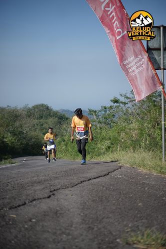 Race photo from Kelud Vertical Challenge 2024