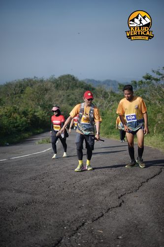Race photo from Kelud Vertical Challenge 2024