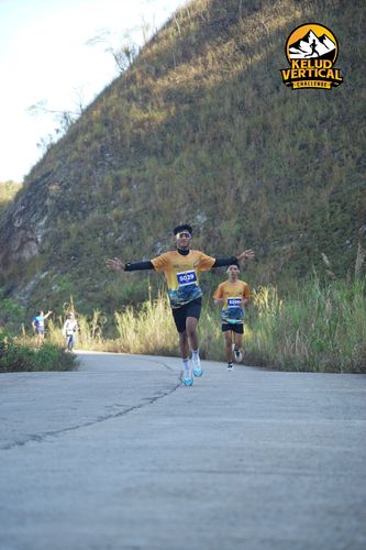 Race photo from Kelud Vertical Challenge 2024