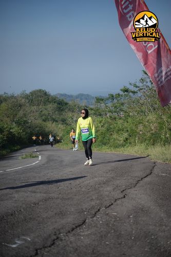 Race photo from Kelud Vertical Challenge 2024
