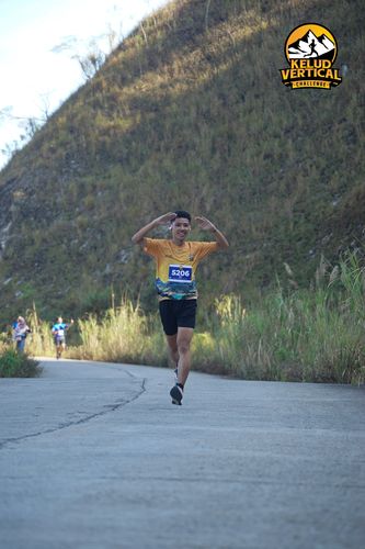 Race photo from Kelud Vertical Challenge 2024