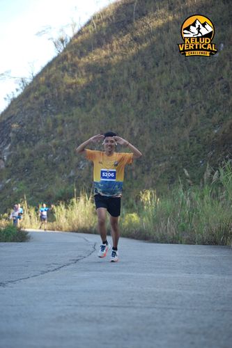 Race photo from Kelud Vertical Challenge 2024
