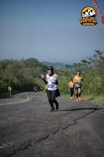 Race photo from Kelud Vertical Challenge 2024