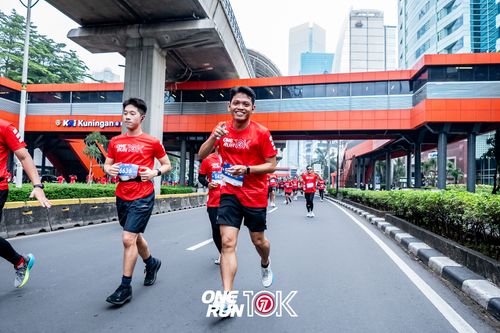 Race photo from ONE RUN 10K 2025