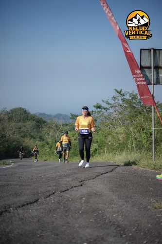 Race photo from Kelud Vertical Challenge 2024