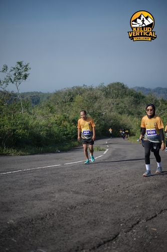 Race photo from Kelud Vertical Challenge 2024